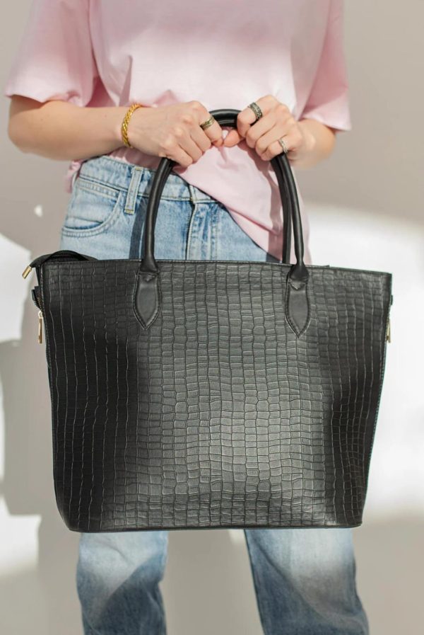 ZELLBURY BLACK TOTE BAG